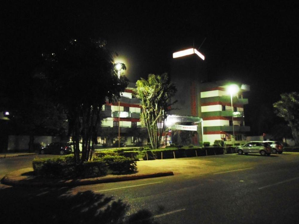 Solar Das Mangueiras Barreiras  Luaran gambar